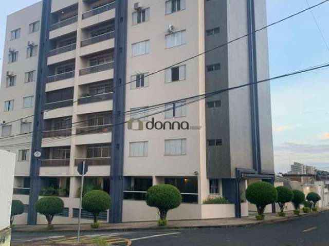 Apartamento com 4 quartos à venda na Rua Dona Nitinha, Boa Vista, Uberaba, 164 m2 por R$ 600.000