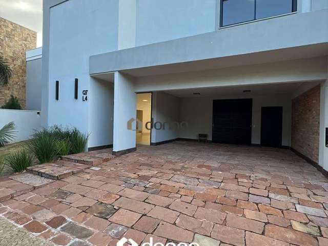 Casa em condomínio fechado com 4 quartos à venda na Avenida Claricinda Alves de Rezende, Flamboyant Residencial Park, Uberaba, 316 m2 por R$ 2.500.000