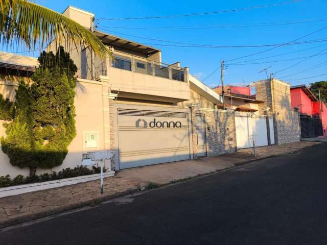 Casa com 3 quartos à venda na Rua Doutor Boulanger Pucci, Quinta Boa Esperança, Uberaba por R$ 578.000