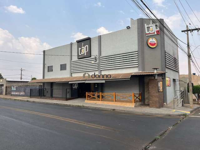 Ponto comercial à venda na Avenida Guilherme Capucci, Jardim Elza Amuí I, Uberaba por R$ 1.500.000