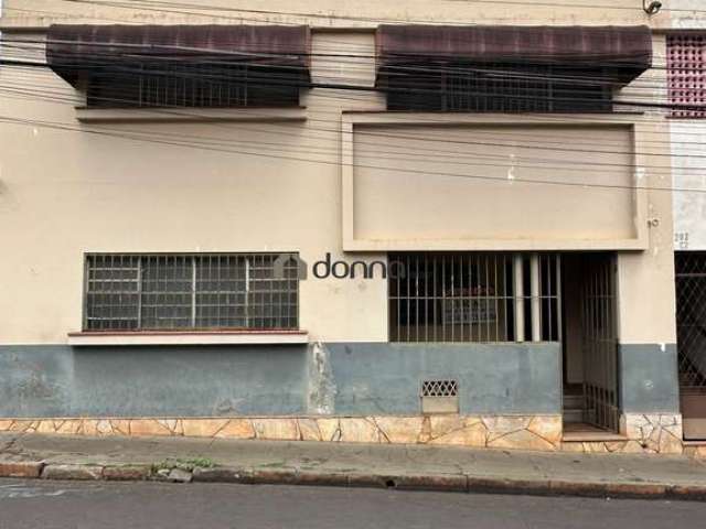 Apartamento com 6 quartos à venda na Rua João Pinheiro, Centro, Uberaba por R$ 350.000