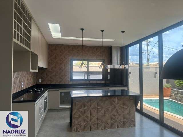 Casa em Condomínio de Luxo à Venda em Village Damha III, São José do Rio Preto-SP - 3 suítes, 175m², 4 vagas.