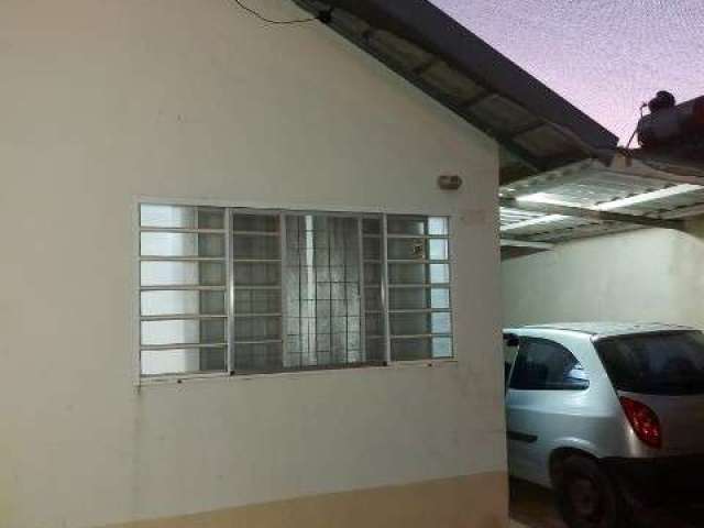 Casa à venda em São José do Rio Preto-SP: 2 quartos, 1 sala, 1 banheiro, 1 vaga de garagem - Imperdível!