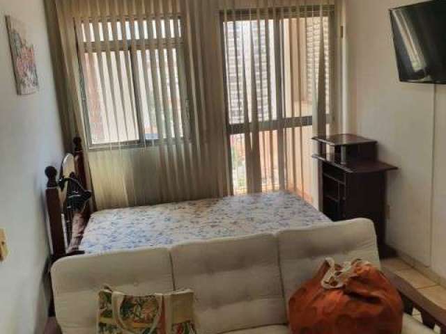 Apartamento à venda em condomínio na Vila Imperial, São José do Rio Preto-SP: 1 quarto, 1 sala, 1 banheiro, 2 vagas, 45m².