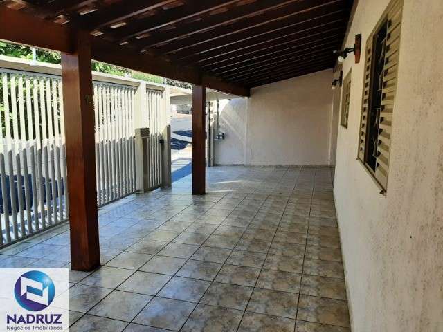 Imperdível oportunidade: Casa à venda em São José do Rio Preto-SP, Jardim Conceição! 4 quartos, 1 suíte, 3 salas, 3 banheiros, 3 vagas de garagem, 225,00 m² de área.