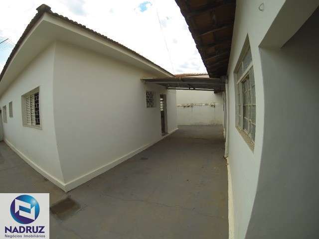 Casa à venda em São José do Rio Preto-SP, Bairro Boa Vista: 3 quartos, 1 suíte, 2 salas, 2 banheiros, 2 vagas, 170m².