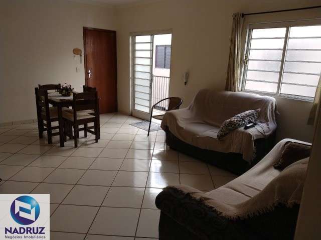 Financia, apartamento à venda, São Manoel, 3 quartos, 2 banheiros, sala 2 ambientes, sacada, cozinha, área de serviço, garagem coberta, primeiro andar