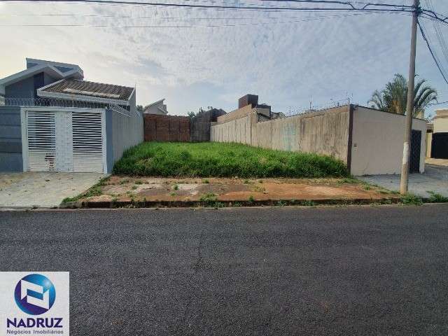 Terreno à venda em São José do Rio Preto-SP no bairro Parque São Miguel com 510,00 m² de área.