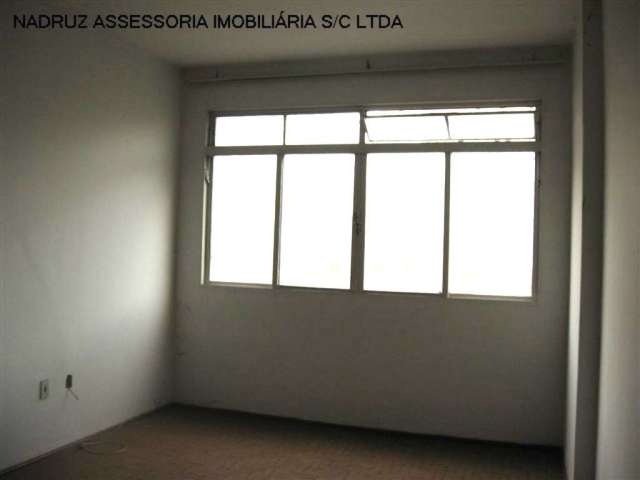 Apartamento de 3 quartos à venda em condomínio no Centro de São Jose do Rio Preto, SP: 90,00m², 1 sala e 2 banheiros.