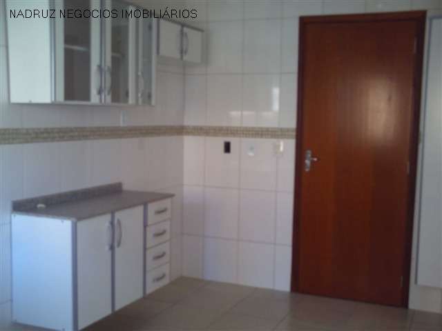 Apartamento à venda em São José do Rio Preto-SP, Jardim Yolanda: 3 quartos, 1 suíte, 1 sala, 1 banheiro, 2 vagas, 80m².