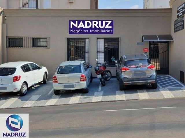 Imóvel comercial para locação, com 5 salas, recepção bem grande, 3 wc sendo um para deficiente, 1 cozinha pequena. Estacionamento para 3 carros. Porce