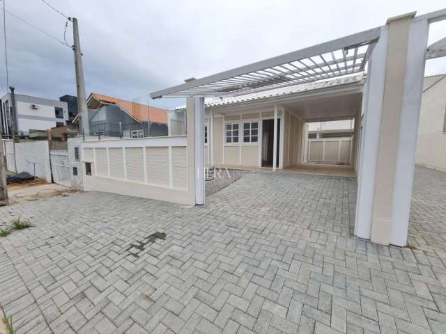 Casa com 2 quartos à venda no Figueira, Gaspar , 56 m2 por R$ 290.000