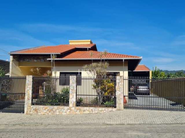 Casa com 3 quartos à venda no Passo Manso, Blumenau , 230 m2 por R$ 850.000