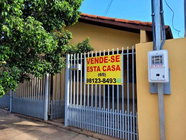 Casa com 3 quartos à venda no Jardim Imperial, Cuiabá , 171 m2 por R$ 420.000