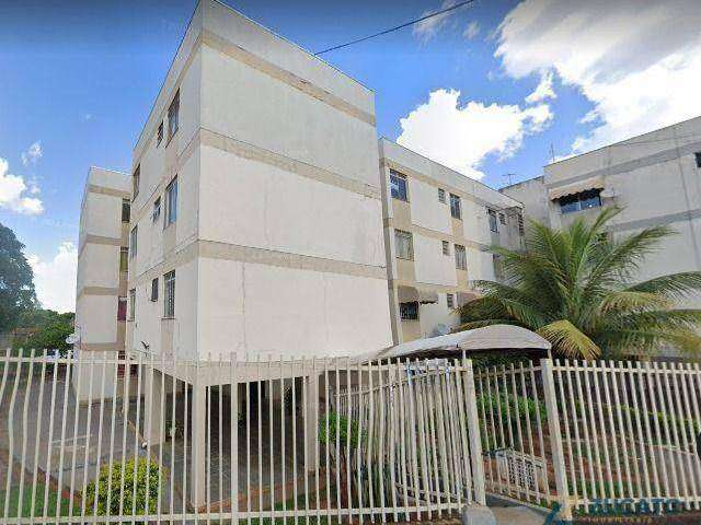 Apartamento com 2 dormitórios à venda, 64 m² por R$ 130.000,00 - Conjunto Frei Eugênio - Uberaba/MG