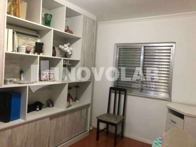 Sobrado com 3 dormitórios sendo 1 suíte com closet e com 2 vagas de garagem no bairro da vila paiva.