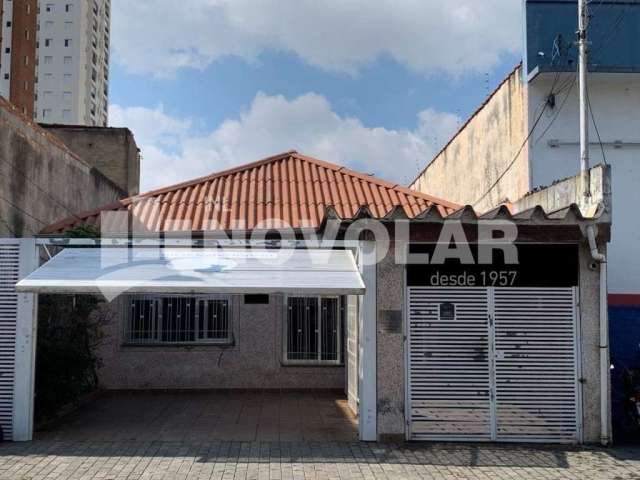 Casa Térrea com terreno de  500 metros quadrados na Vila Maria