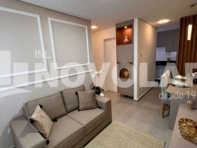 Oportunidade Única! Apartamento com 2 Dormitórios e Sacada no agradável Bairro da Parada Inglesa