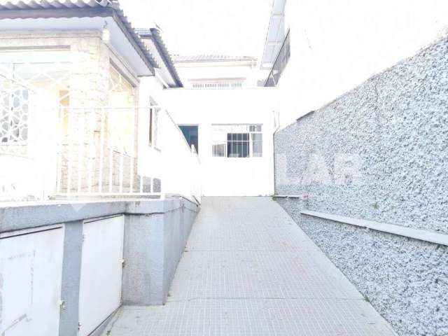 Casa na Vila Guilherme com 500m² de área de terreno, 14 metros testada. Excelente Investimento!