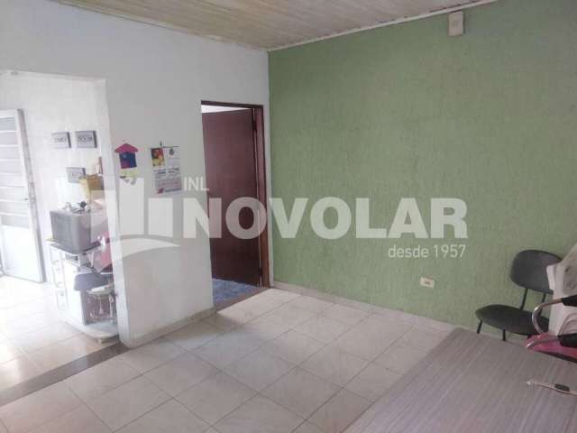 Casa assobradada 4 dormitórios e 2 vagas