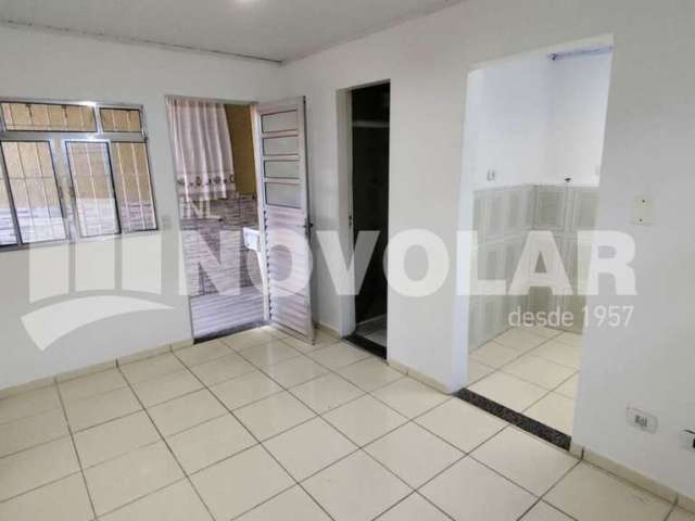 Casa Térrea, Vila Maria com 1 dormitório. Venha conhecer e Resida em Excelente Localização!