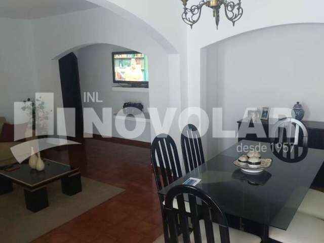 Casa Assobradada com 3 dormitórios, sendo uma suite master e 2 vagas, Vila Maria