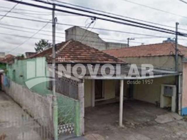 Casa Térrea com 1 dorm , sala, cozinha , banheiro e 2 vagas, Belenzinho