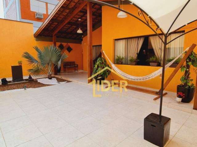 Casa com 4 dormitórios à venda, 220 m² por R$ 1.700.000,00 - Enseada - Guarujá/SP