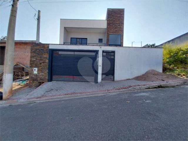 Casa com 3 quartos à venda em Residencial Capivari - SP