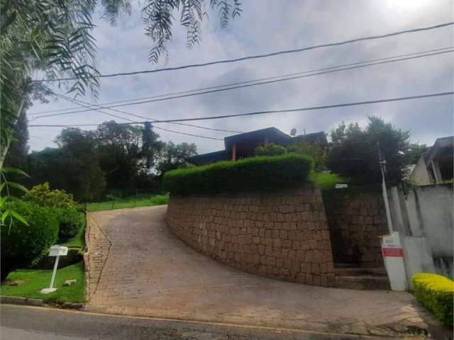 Casa a venda no Condomínio Marambaia - Vinhedo/SP