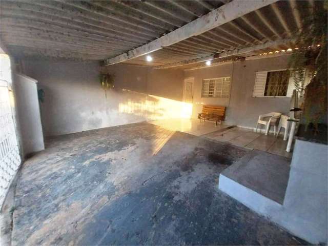 Casa com 4 quartos à venda em Capela - SP