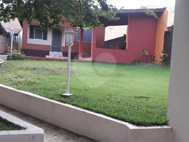 Casa com 3 quartos à venda em Marambaia - SP