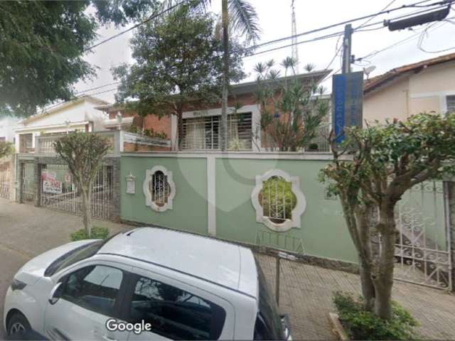 Casa térrea com 4 quartos à venda em Centro - SP