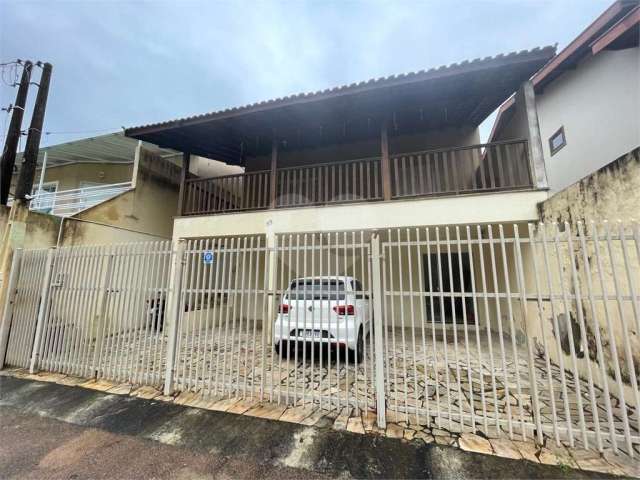 Casa com 3 quartos à venda em Marambaia - SP