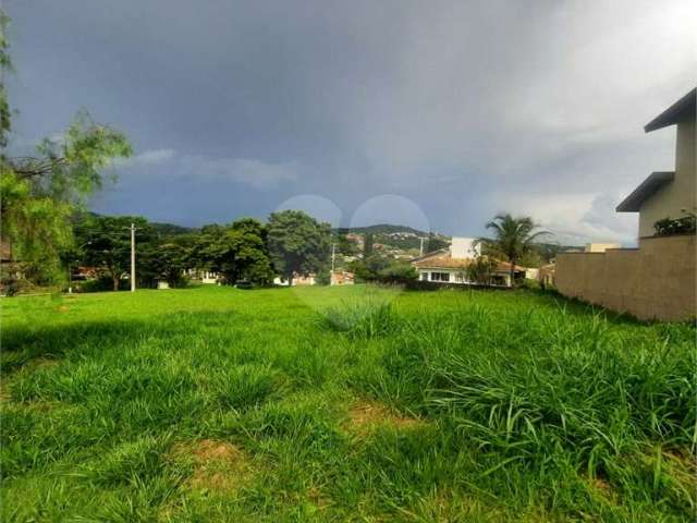 Terreno à venda em Villaggio Capríccio - SP