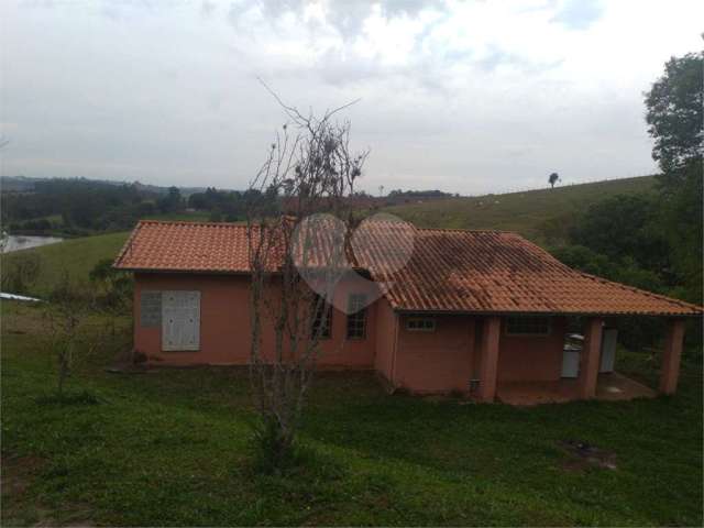 Sítio com 3 quartos à venda em Parque Brasil - SP