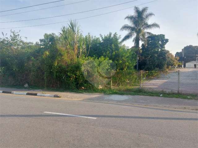 Terreno à venda em Santa Claudina - SP