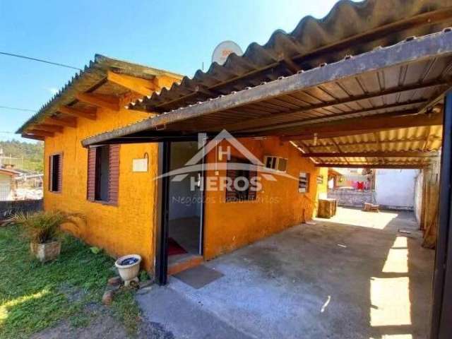 Casa com 2 quartos à venda na Avenida do Lami, 3304, Lageado, Porto Alegre por R$ 200.000