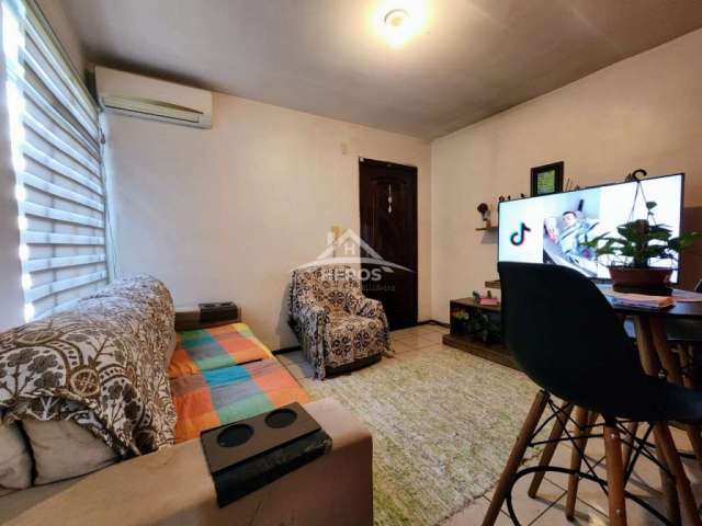 Apartamento com 2 quartos à venda na Rua Dolores Duran, 701, Agronomia, Porto Alegre por R$ 159.000