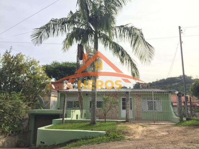 Casa com 3 quartos à venda na Estrada das Furnas, 110, Vila Nova, Porto Alegre por R$ 369.000