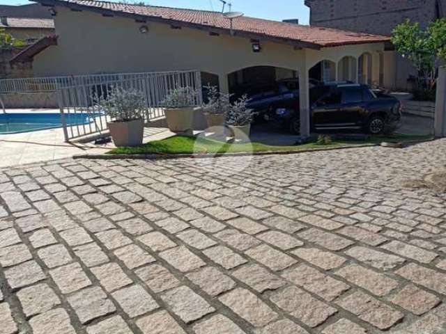 Casa com 2 quartos à venda no Capela, Vinhedo , 200 m2 por R$ 735.000