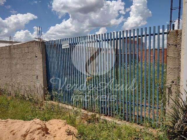 Terreno à venda no Parque Terras de Santa Maria, Hortolândia  por R$ 170.000