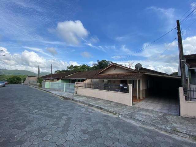 Casa com 3 quartos à venda no Itoupava Central, Blumenau , 157 m2 por R$ 380.000