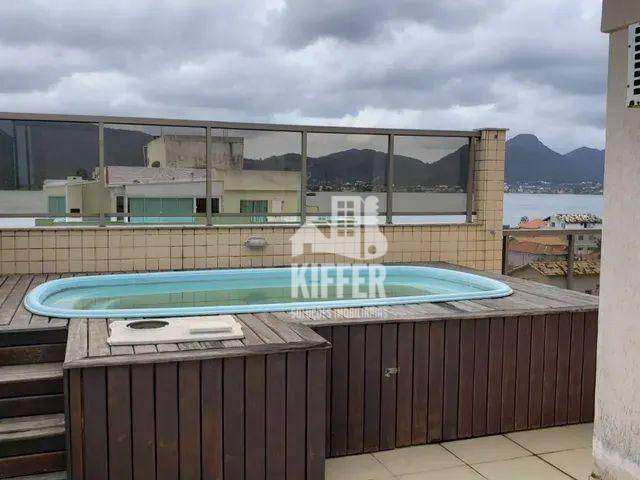 Cobertura com 3 quartos à venda, 200 m² por R$ 1.900.000 - Piratininga - Niterói/RJ