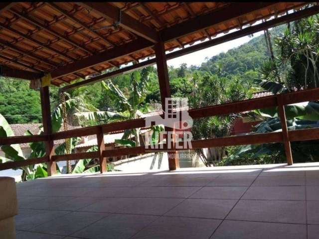 Casa com 3 dormitórios à venda, 140 m² por R$ 650.000,00 - Itaipu - Niterói/RJ