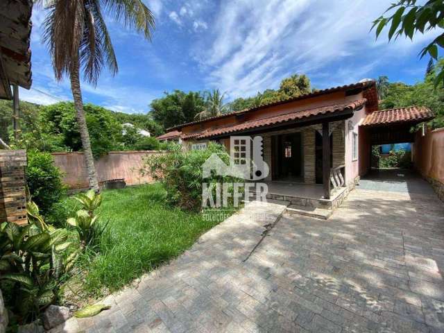 Casa com 3 quartos à venda, 275 m² por R$ 590.000 - Itaipu - Niterói/RJ