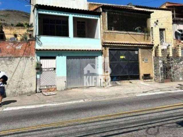 Apartamento com 4 quartos à venda, 200 m² por R$ 390.000