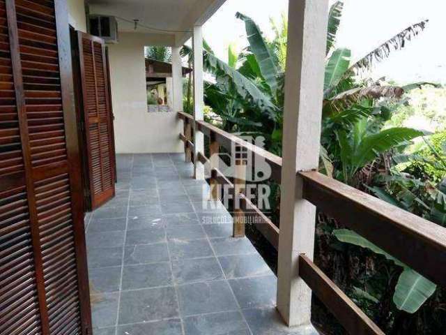 Casa com 3 dormitórios à venda, 360 m² por R$ 690.000,00 - Santa Rosa - Niterói/RJ