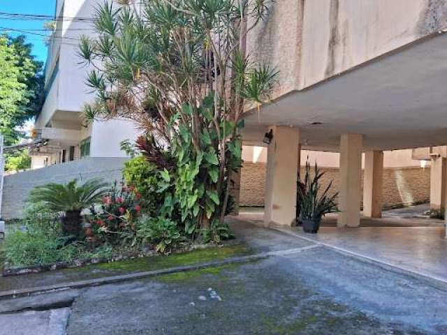 Apartamento com 2 dormitórios à venda, 70 m² por R$ 200.000,00 - Santa Rosa - Niterói/RJ