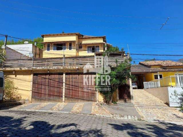 Casa com 4 quartos à venda, 350 m² por R$ 470.000 - Várzea das Moças - Niterói/RJ